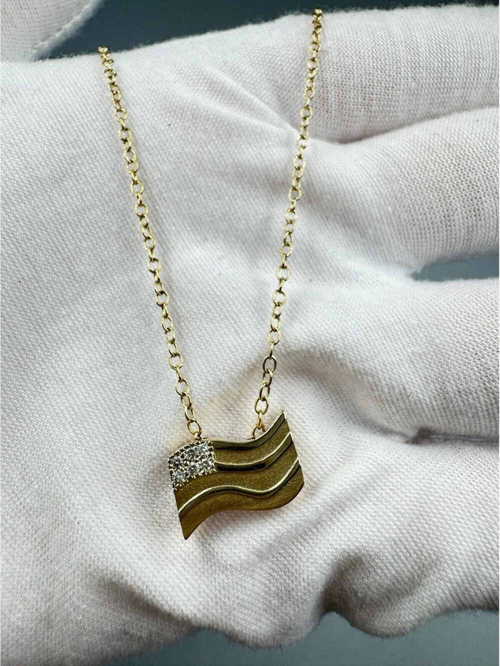 Designer 14k Yellow Gold US Flag Pendant 585 Gold Chain 17” W/Diamonds Necklace